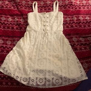 White dress size small brand Aeropostale